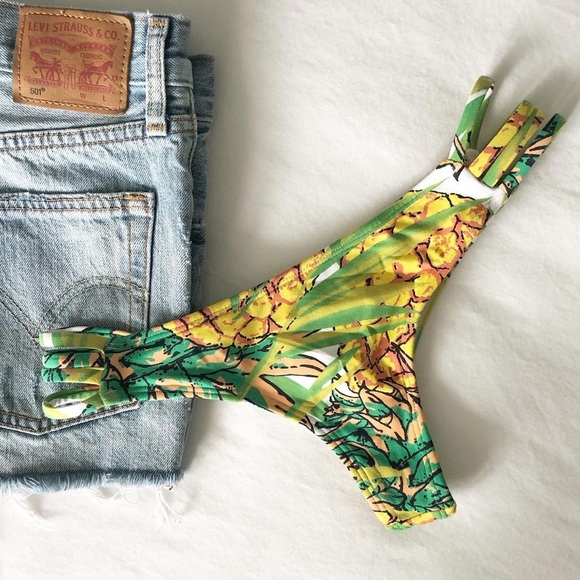 Midori Bikinis sig pineapple “Tavarua” bottom - Picture 1 of 2